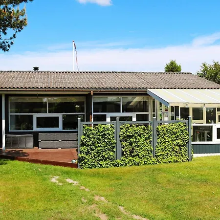 Semesterbostad 6 Person In Hadsund-by Traum